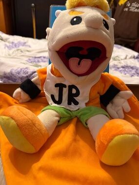 SML "Junior" Puppet Plush Toy